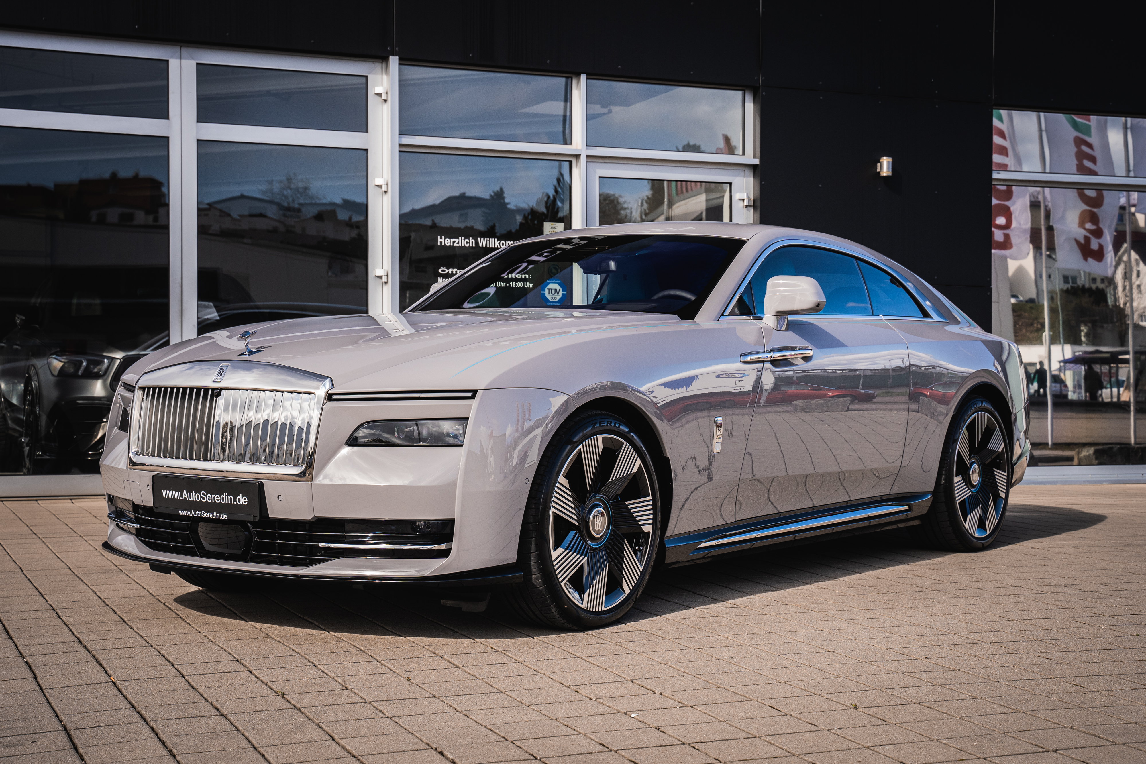 360 View of Car